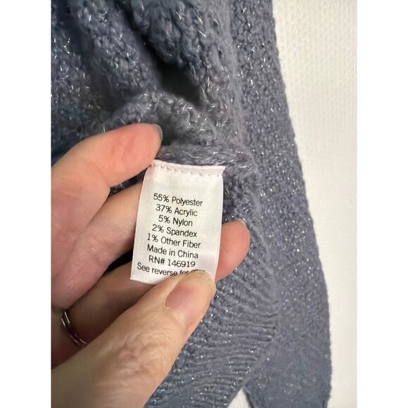 Lauren Conrad XS Gray Silver Cable Knit Ruffle Shoulder Sweater - Picture 6 of 10